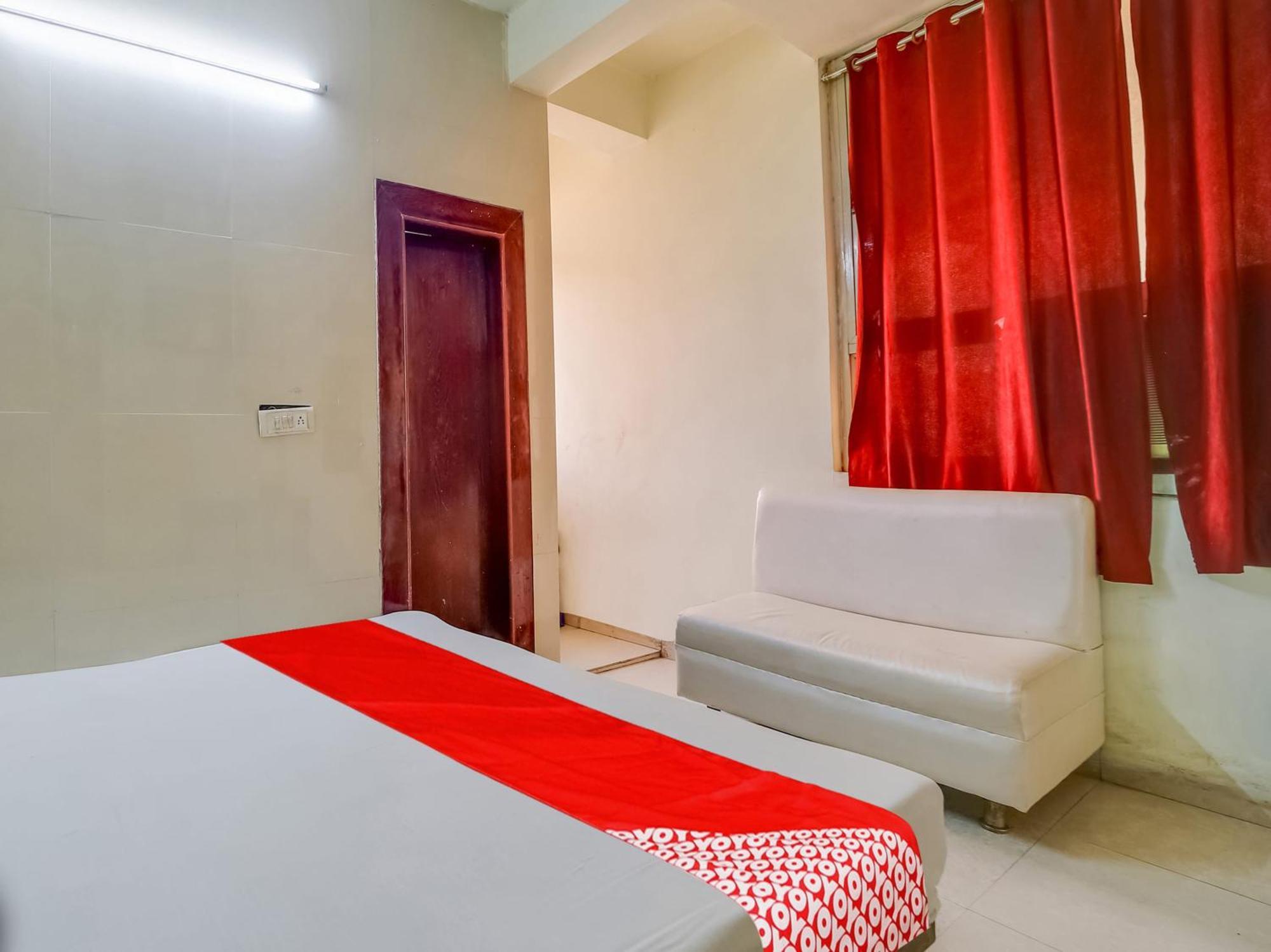 Hotel O Rama Krishna Bhopal Buitenkant foto