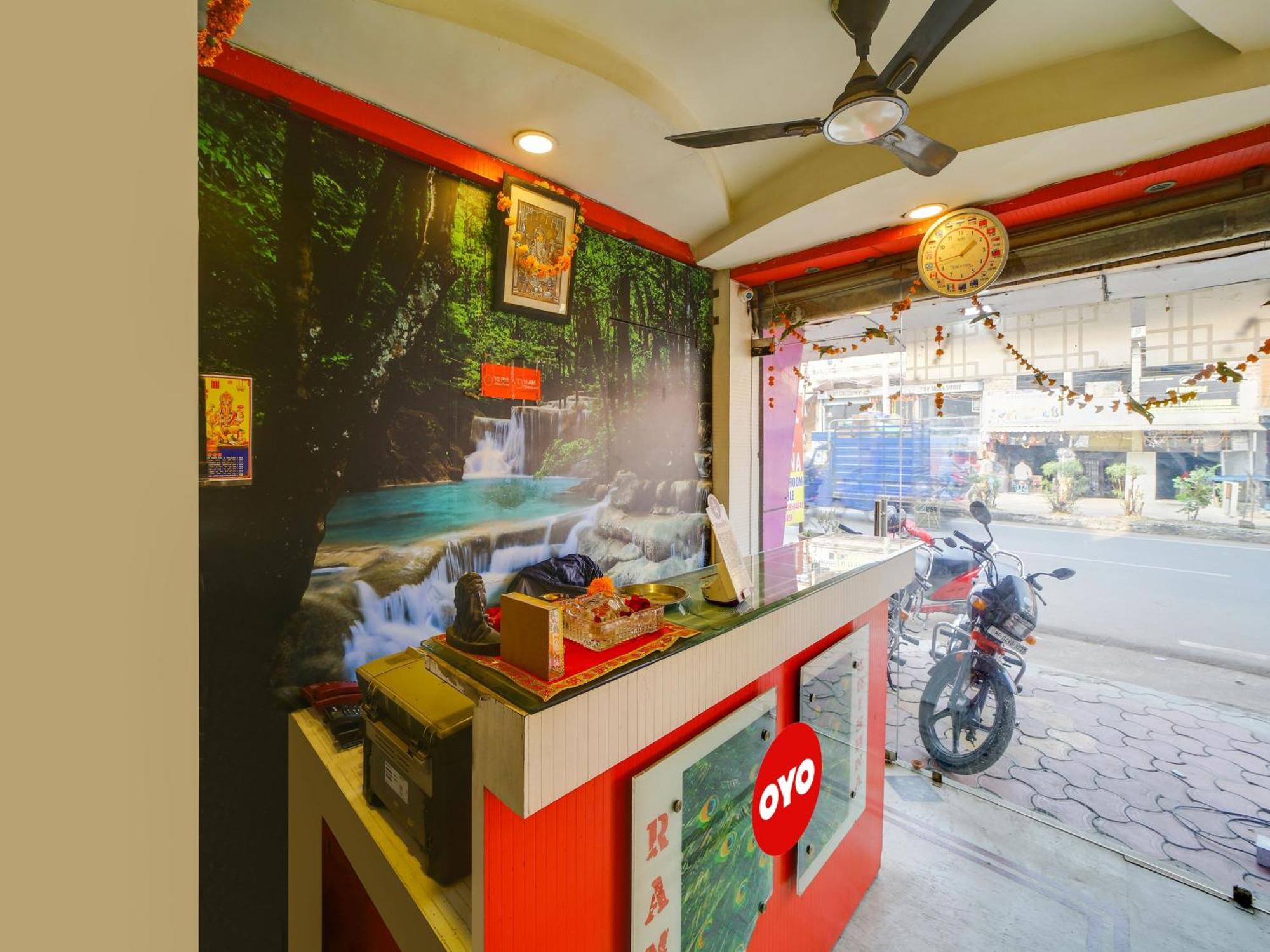 Hotel O Rama Krishna Bhopal Buitenkant foto