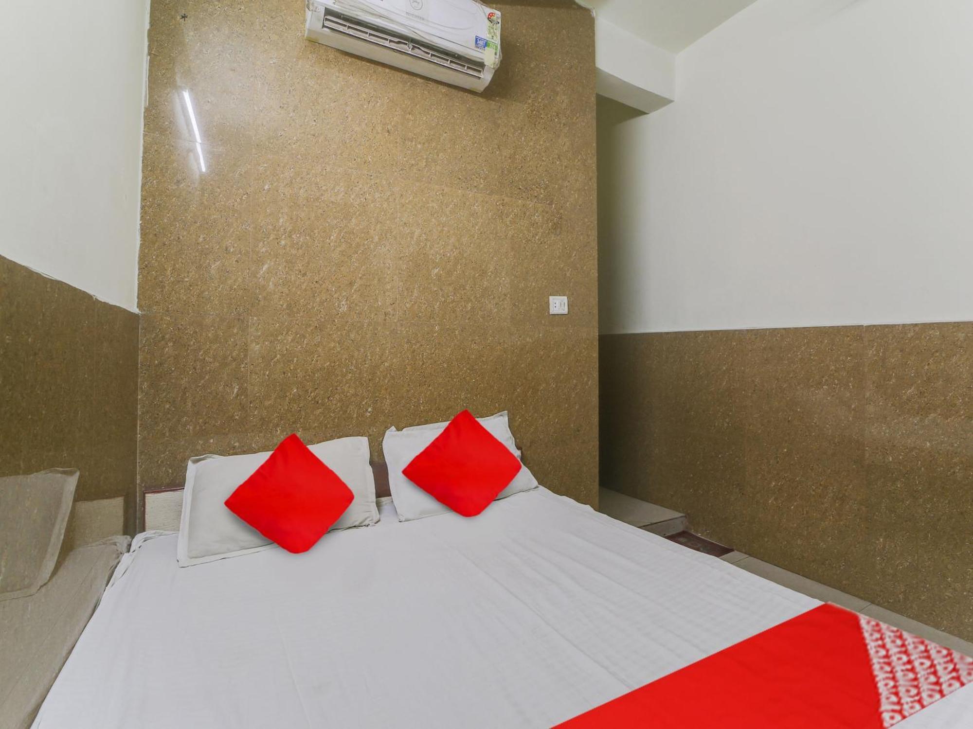Hotel O Rama Krishna Bhopal Buitenkant foto